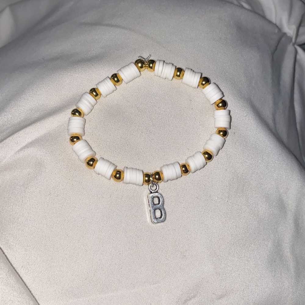 Letter bracelet